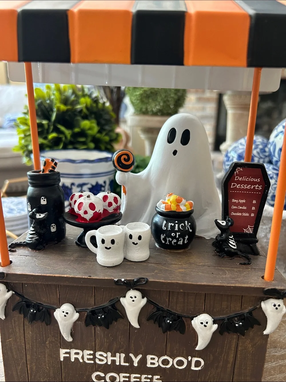 N/A simply spooktacular